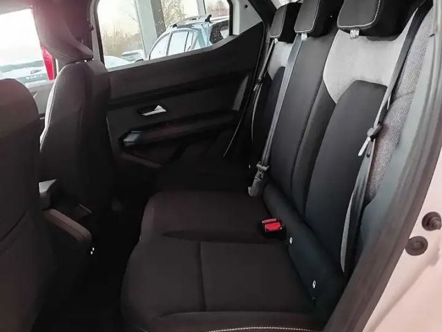 Dacia Duster Hybrid 140 Plus