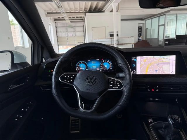 Volkswagen Golf 1.5 TSI R-Line Variant