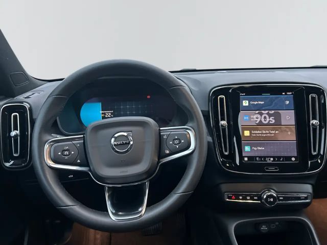 Volvo XC40 Core Recharge