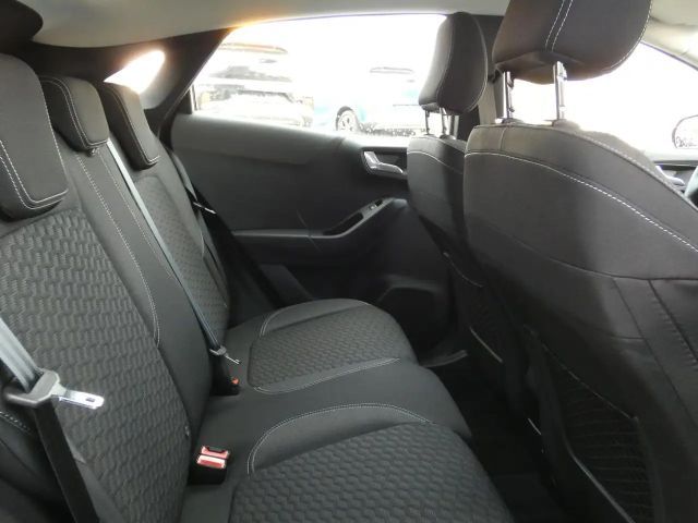 Ford Puma EcoBoost Titanium