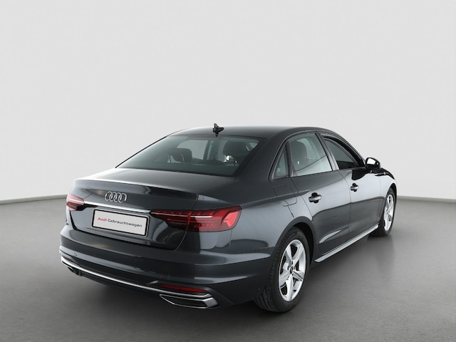 Audi A4 30 TDI S-Tronic Sedan