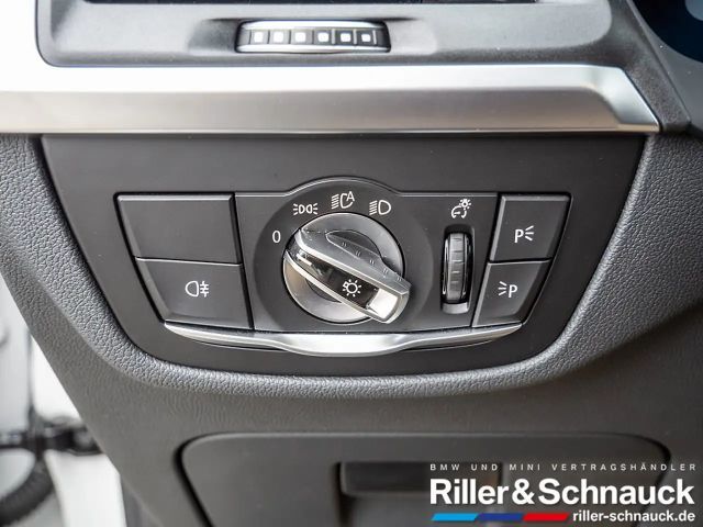 BMW X3 40d AHK ACC HUD STANDHZ PANO LASER 360°