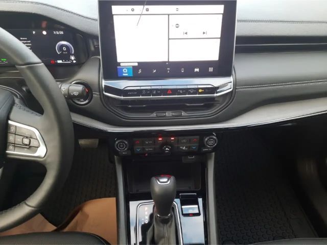 Jeep Compass Hybrid Summit