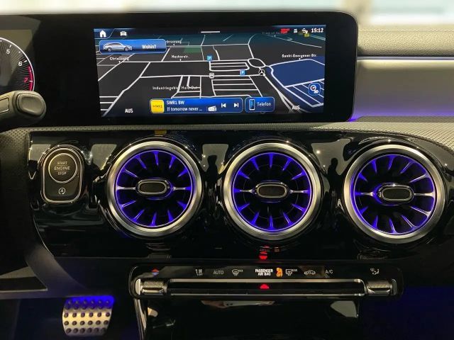 Mercedes-Benz CLA 200 AMG Line Shooting Brake