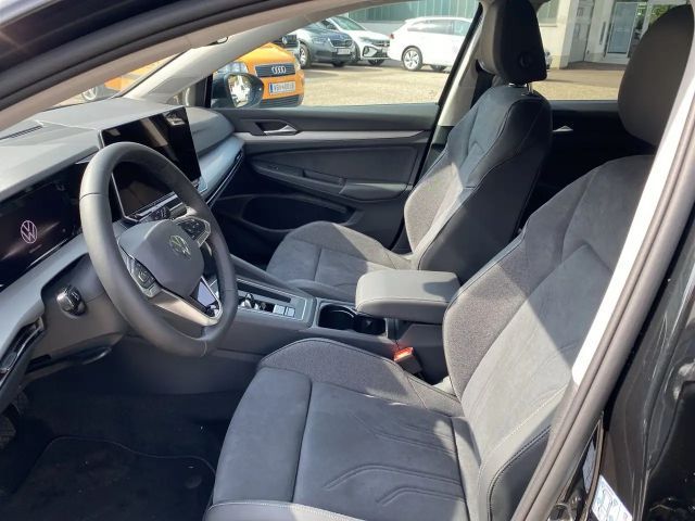 Volkswagen Golf DSG Life Variant