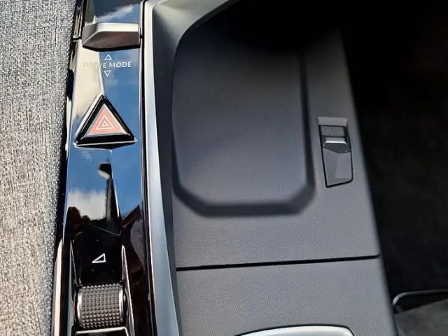 Peugeot E-5008 GT-Line