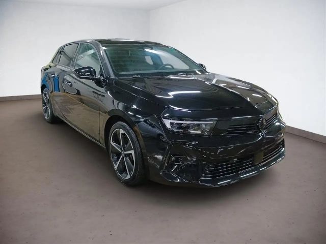 Opel Astra GS-Line Grand Sport
