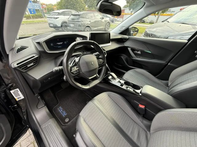 Peugeot E-2008 Allure Pack