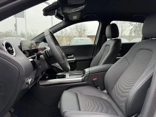 Mercedes-Benz B 200 Progressive