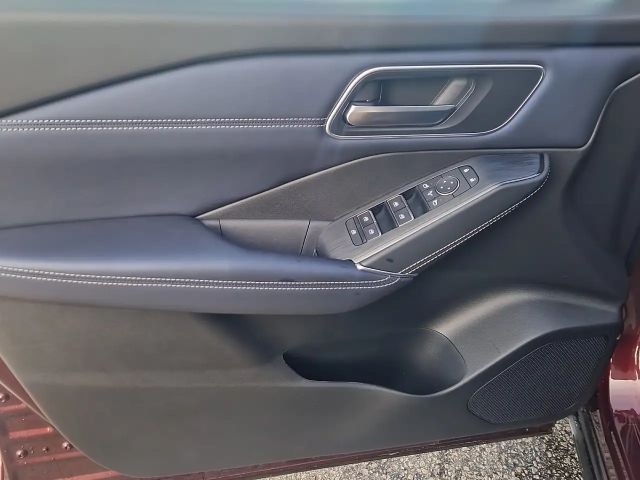 Nissan Qashqai AWD DIG-T Tekna