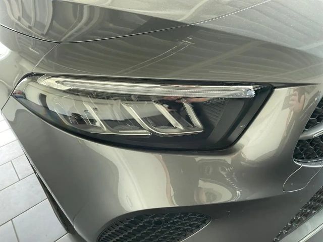 Mercedes-Benz A 180 Progressive