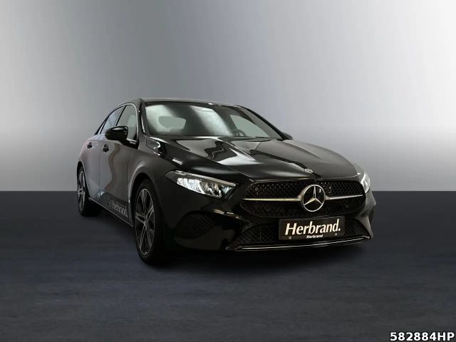 Mercedes-Benz A 180 Limousine +PROGRSSIVE-LINE-ADVANCED+LED+