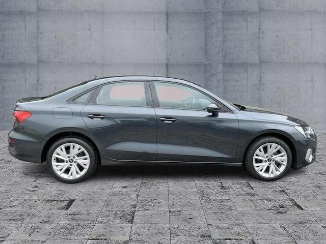 Audi A3 30 TFSI S-Tronic Sedan