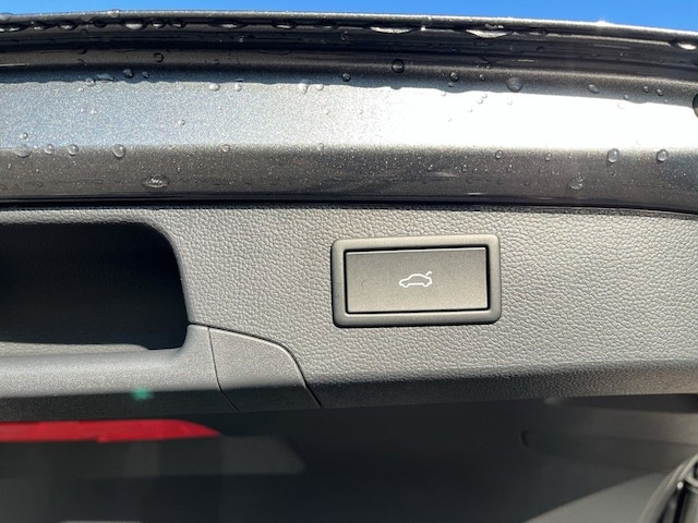 Volkswagen Passat DSG R-Line