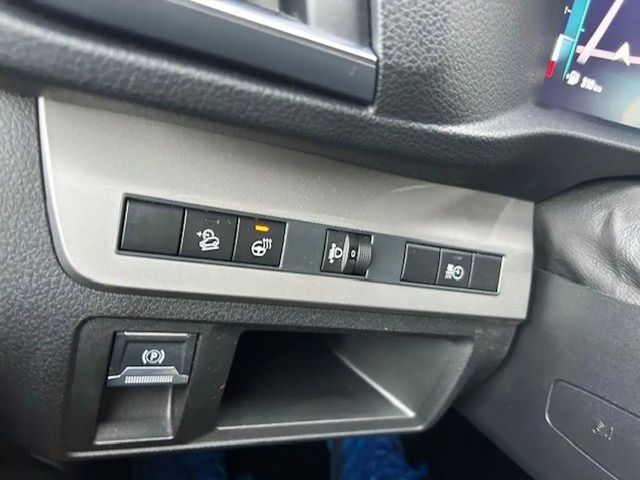 Opel Zafira Life VIP längster Radstand/Standheizung/AHK/8Sitzer