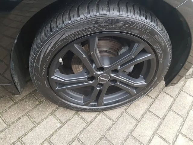 Toyota Corolla Hybride Team D Technik