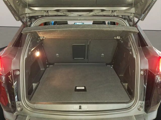 Peugeot 3008 1.2 145 e-DSC LED+Navi+SHZ+2xKlima+Kam.+LM