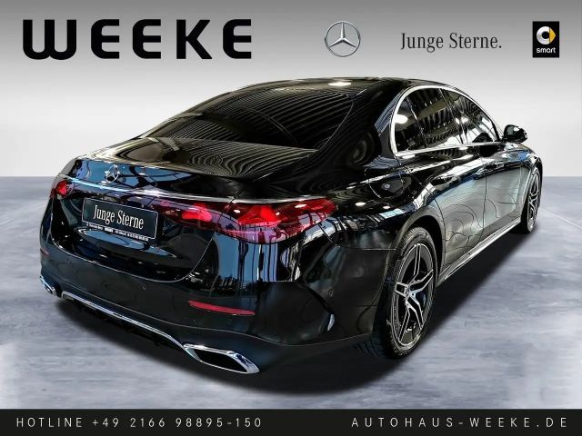 Mercedes-Benz E 200 AMG Line Sedan