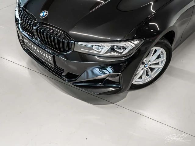 BMW 320 320d Touring xDrive