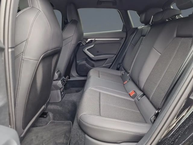 Audi A3 35 TFSI S-Line Sedan Sportback