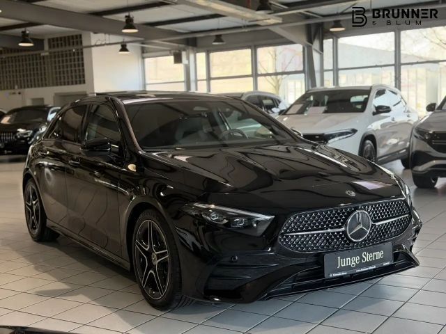 Mercedes-Benz A 220 4MATIC AMG Line
