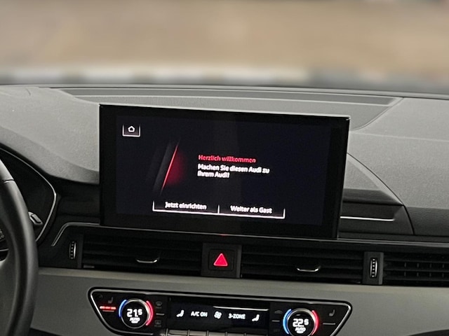 Audi A4 35 TFSI Avant S-Line S-Tronic