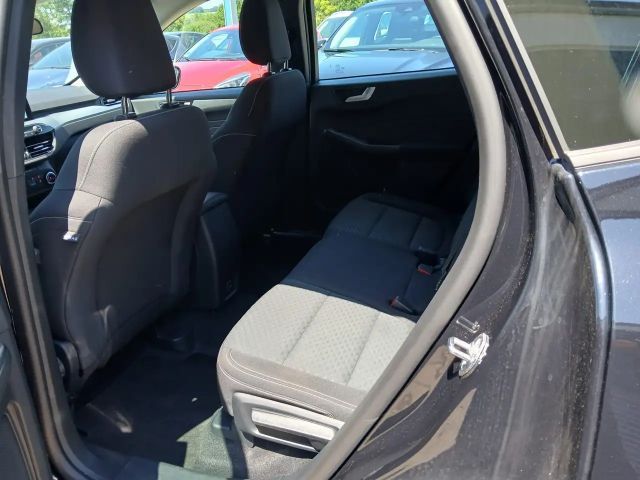 Ford Kuga Cool & Connect