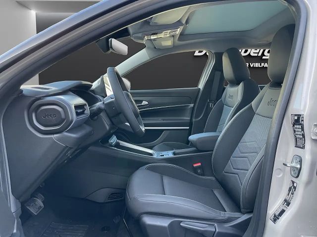 Jeep Avenger Altitude Full-Electric