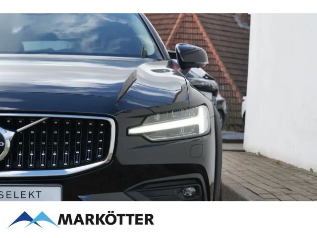 Volvo V60 Cross Country AWD Bright Plus