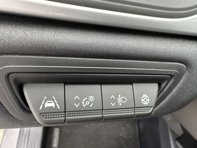 Renault Captur EDC Evolution Hybrid