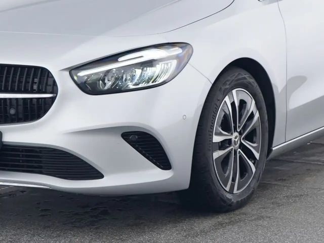 Mercedes-Benz B 200 Progressive Sedan