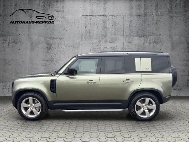 Land Rover Defender 110