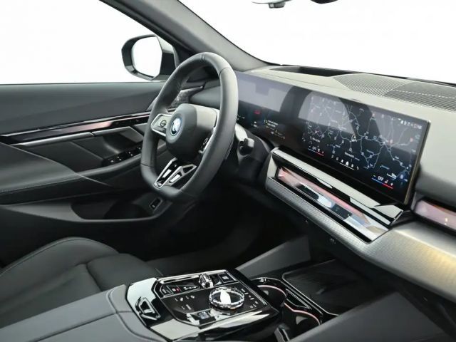 BMW 550 M-Sport Sedan xDrive