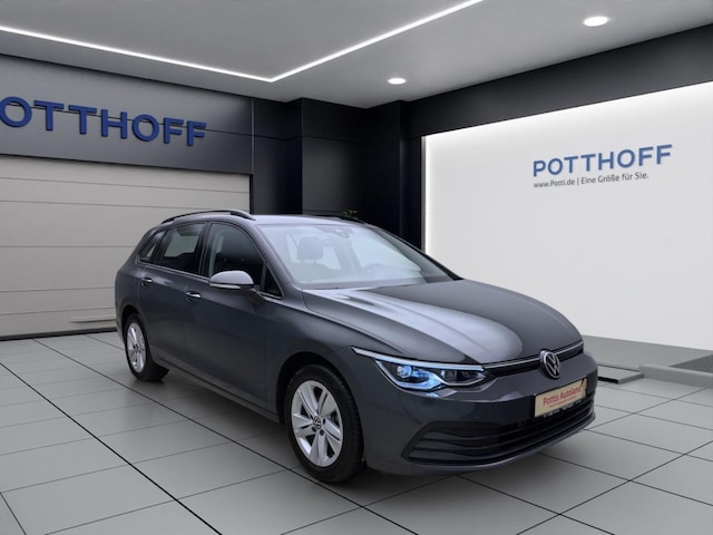 Volkswagen Golf 1.5 eTSI DSG Life Variant
