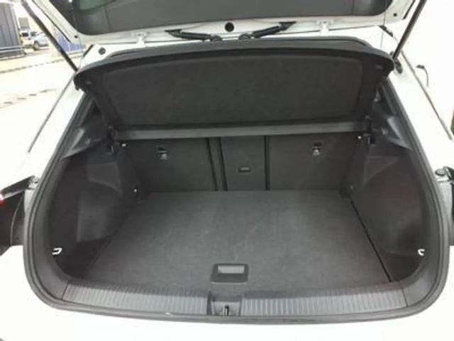 Volkswagen T-Roc 1.5 TSI DSG R-Line