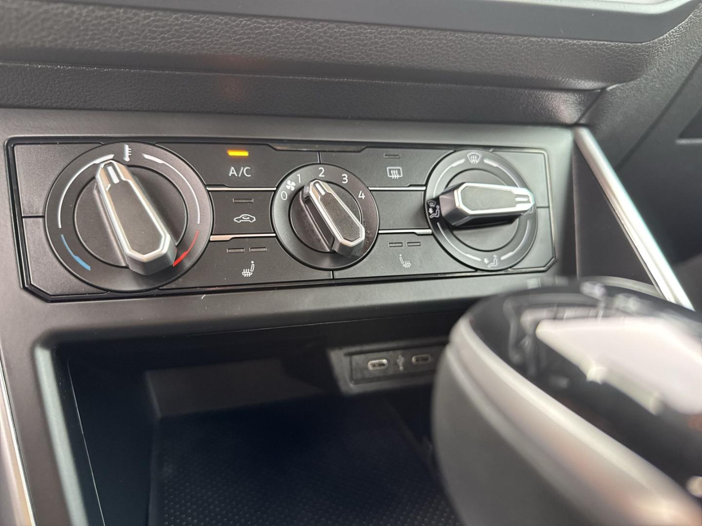 Volkswagen Polo 1.0 TSI DSG Life