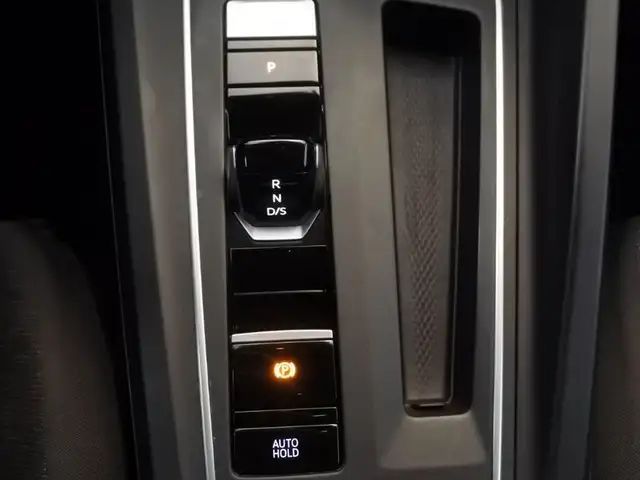 Volkswagen Golf 2.0 TDI Golf VIII Life Variant