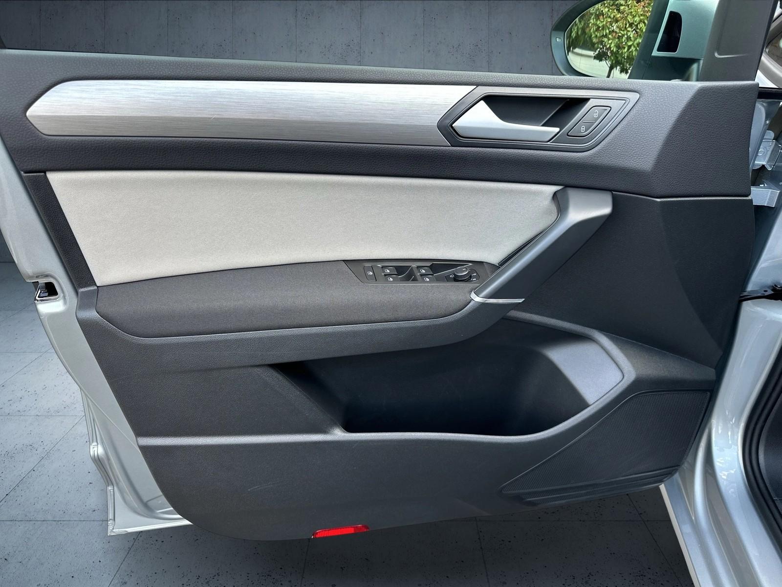 Volkswagen Touran 1.5 TSI Comfortline