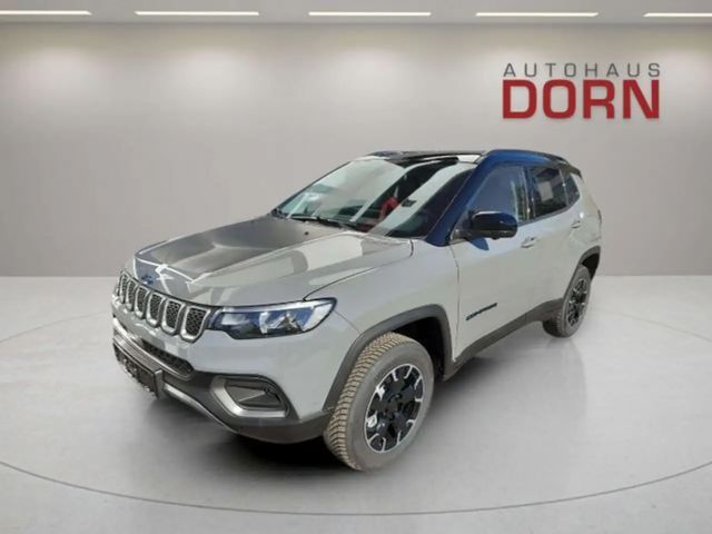 Jeep Compass High Upland 2023 PHEV Tech-/Winter-/Prem