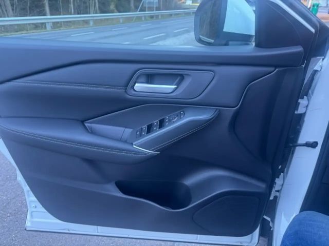 Nissan Qashqai AWD DIG-T N-Connecta