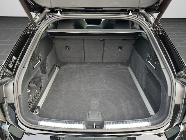 Audi A6 e-tron Avant Quattro