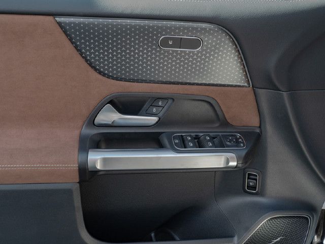 Mercedes-Benz GLB 250 4MATIC