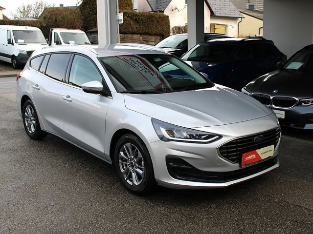 Ford Focus Titanium Wagon