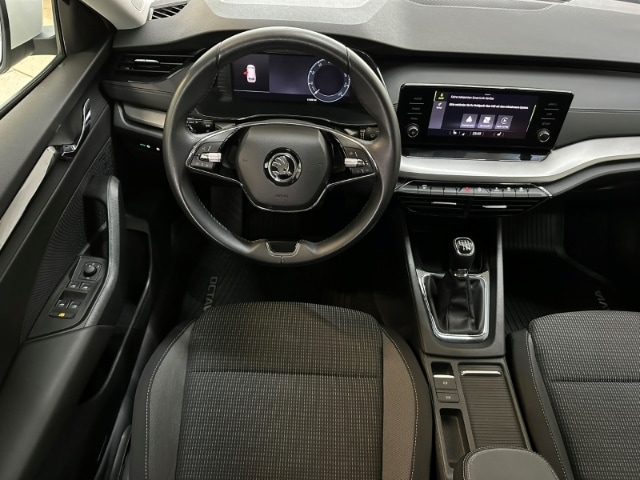 Skoda Octavia 1.5 TSI Ambition Combi
