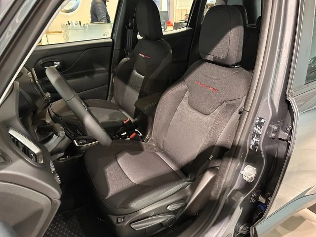 Jeep Renegade 4xe Trailhawk