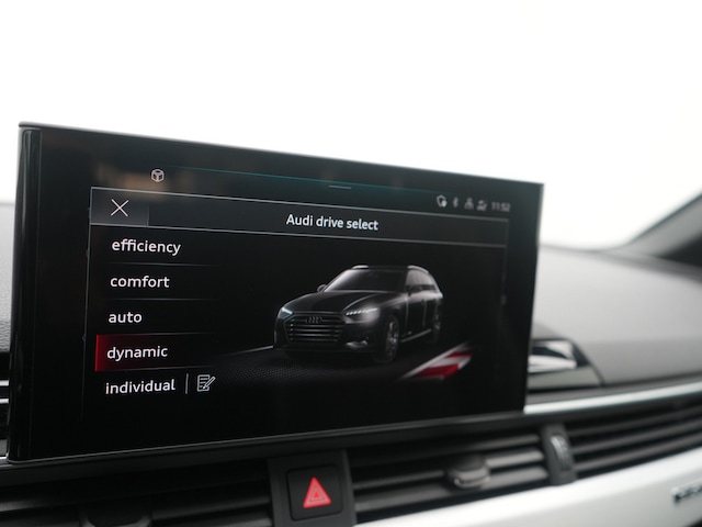 Audi A4 40 TDI Avant Quattro S-Line S-Tronic