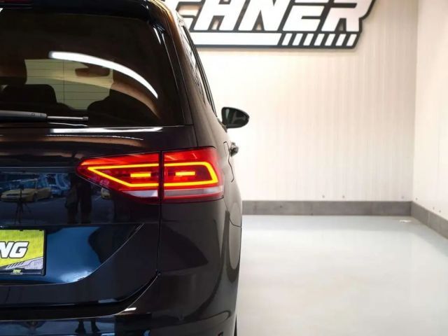 Volkswagen Touran DSG