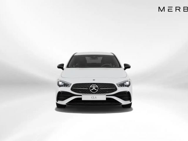 Mercedes-Benz CLA 180 AMG Line Coupé