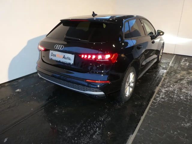 Audi A3 30 TDI Sedan