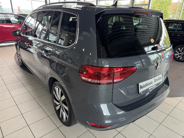 Volkswagen Touran 1.5 TSI DSG Family